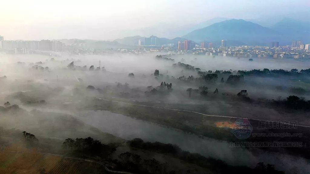 夯实产业基础 筑牢安全底线 加快提升开发区能级和水平